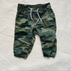 Baby Gap camo pants 6-12 months